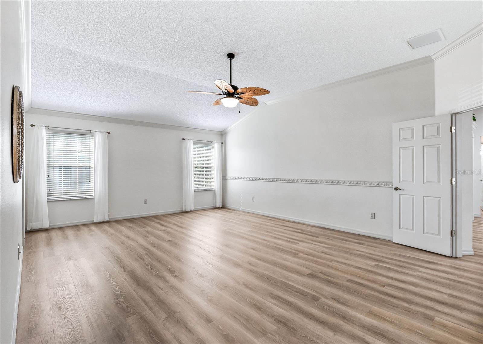 Large Primary Bedroom