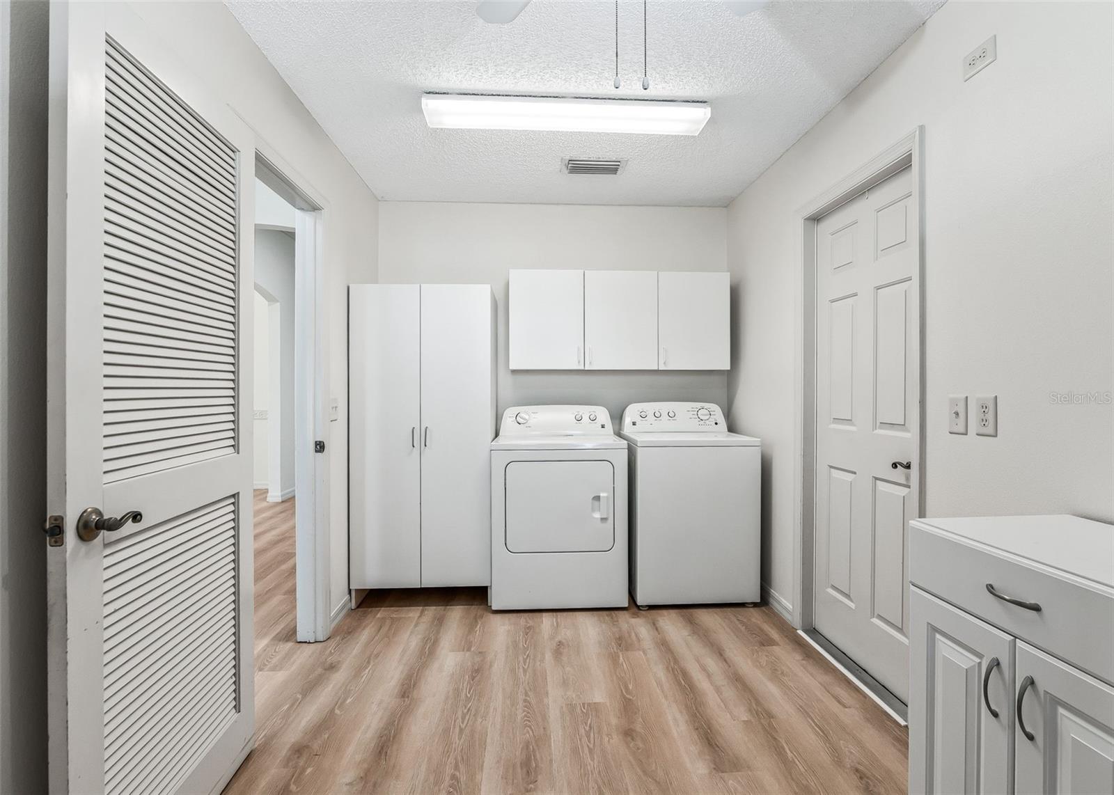 Large Laundry w/ Washer & Dryer.