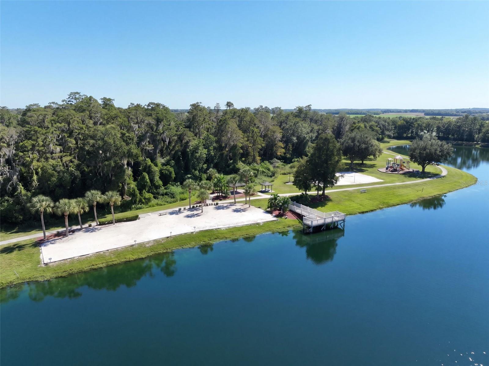 Lake Berkley Amenities