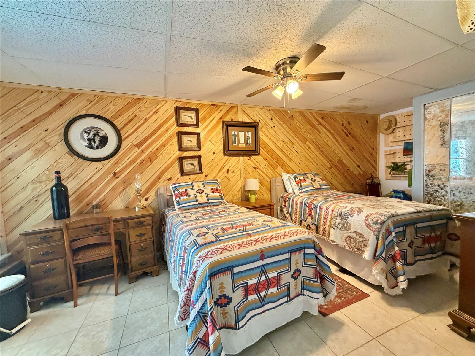 107 ROYAL PALM DRIVE, Leesburg, FL 34748