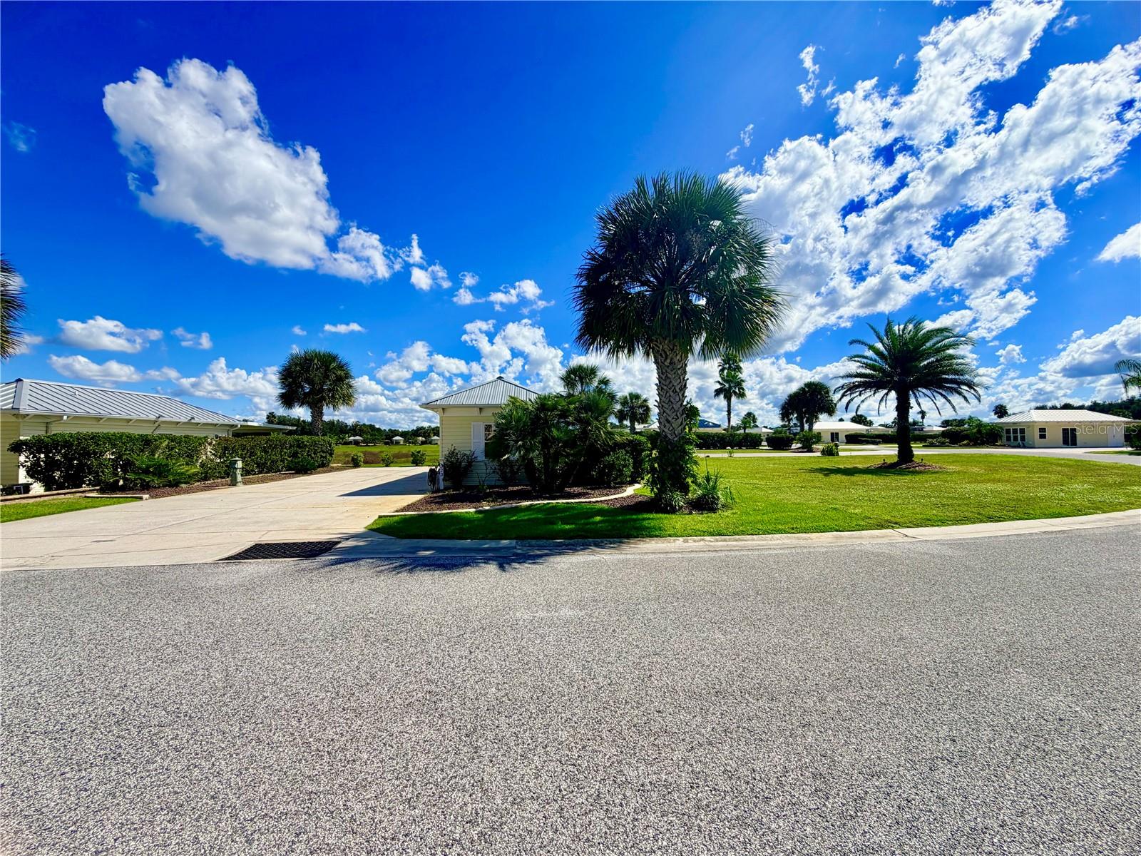 4692 SE 94TH AVENUE, Webster, FL 33597