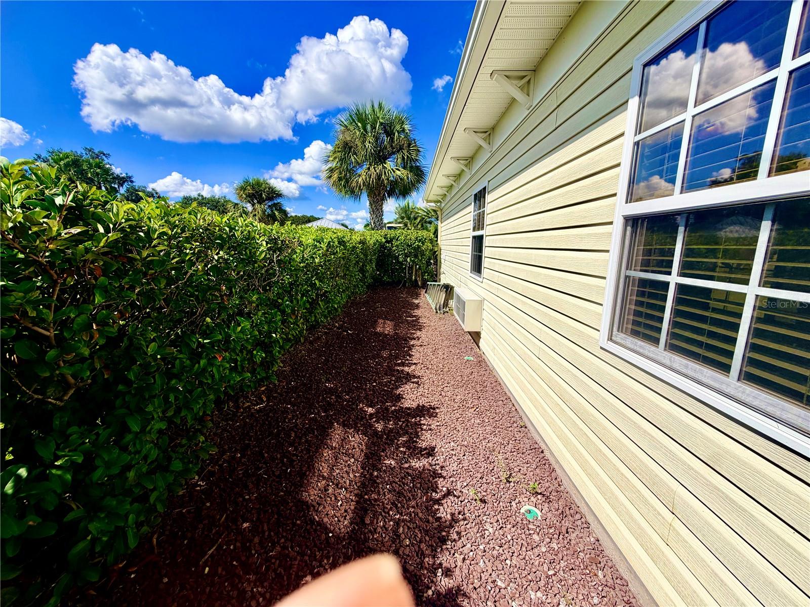 4692 SE 94TH AVENUE, Webster, FL 33597 4692 SE 94TH AVENUE, Webster, FL 33597