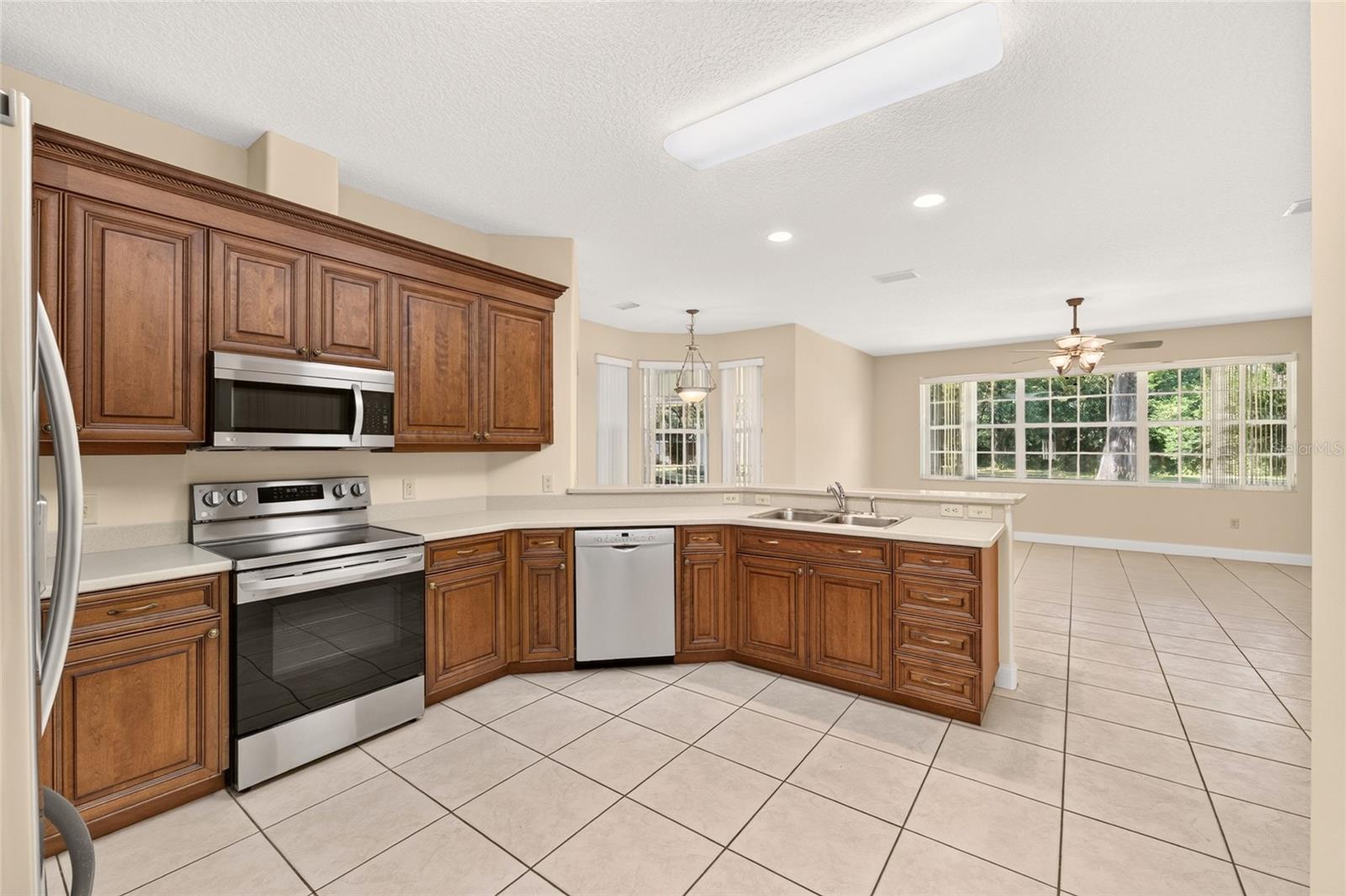 1710 WINGSPREAD DRIVE, Fruitland Park, FL 34731