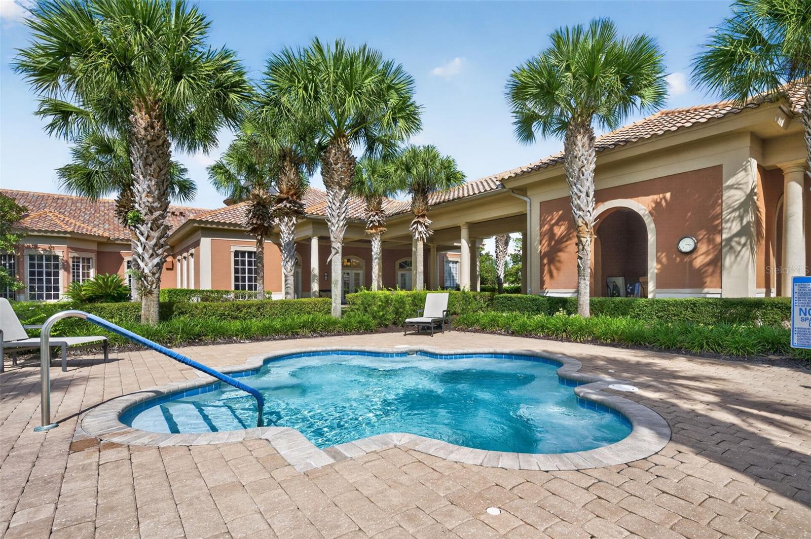 164 SILVER MAPLE ROAD, Groveland, FL 34736