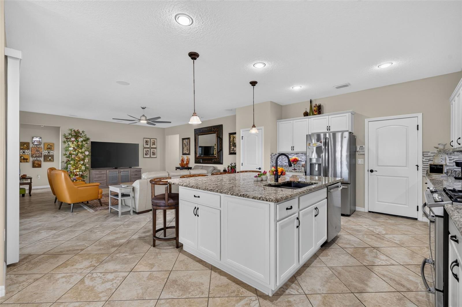 164 SILVER MAPLE ROAD, Groveland, FL 34736