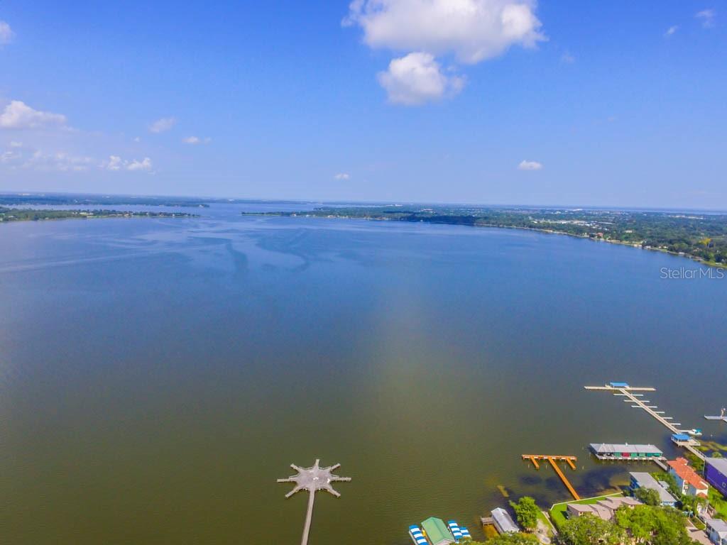 Walk to Lake Dora
