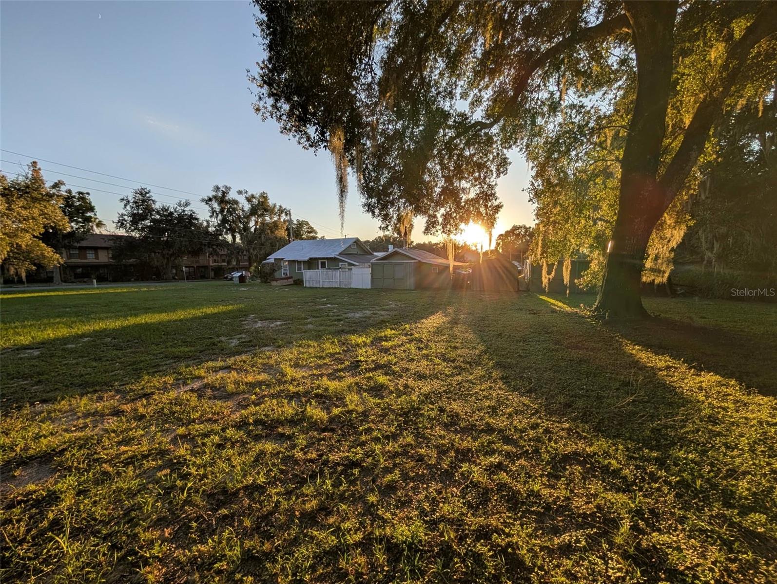 731 LIBERTY AVENUE, Mount Dora, FL 32757