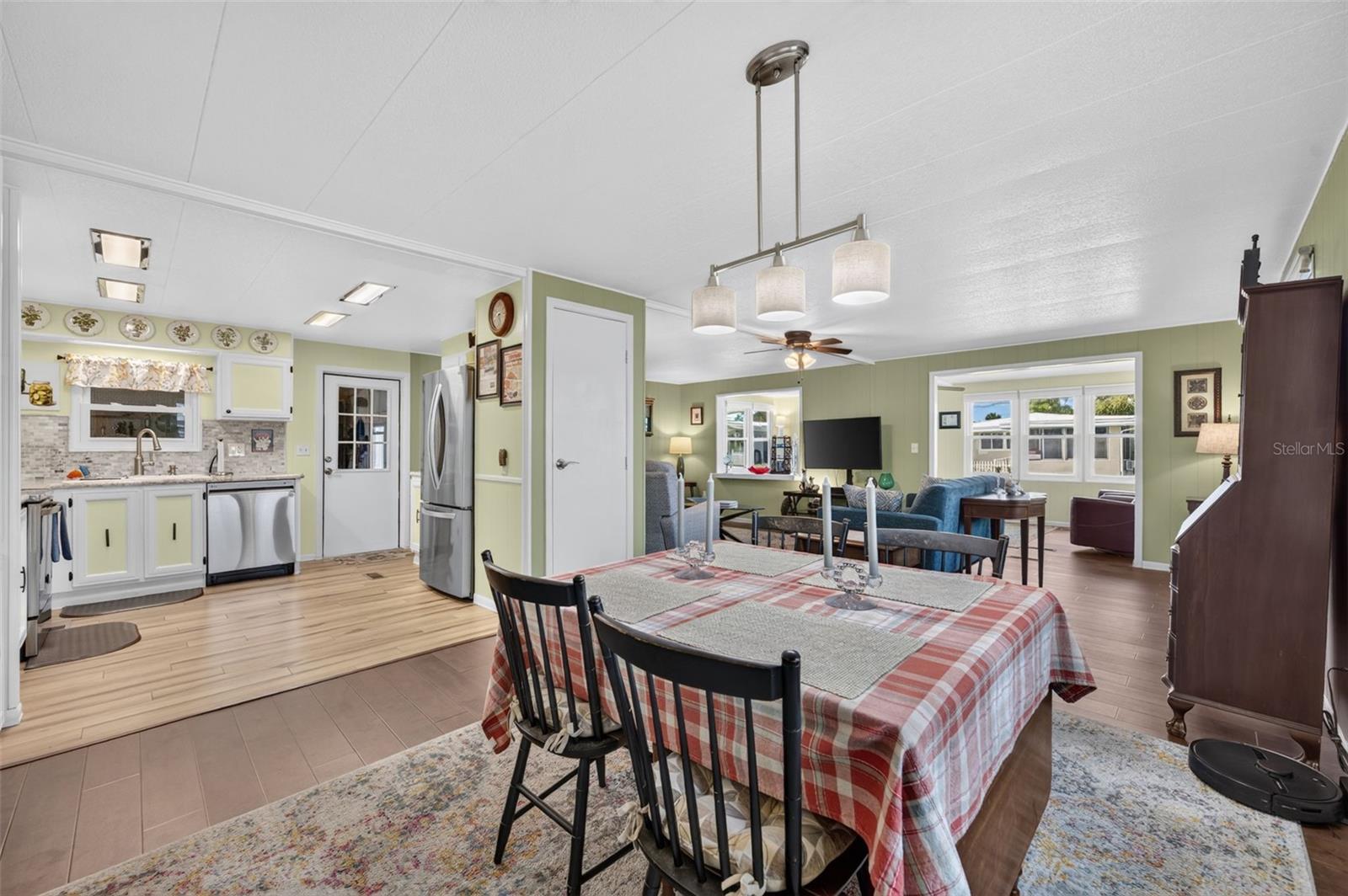 222 PARADISE S, Leesburg, FL 34788