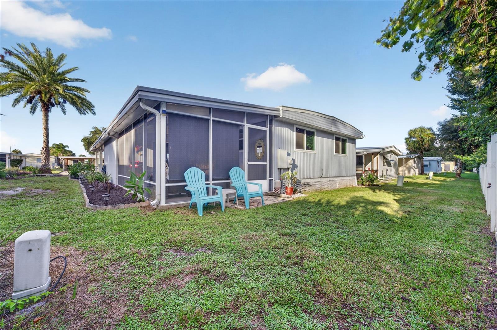 222 PARADISE S, Leesburg, FL 34788