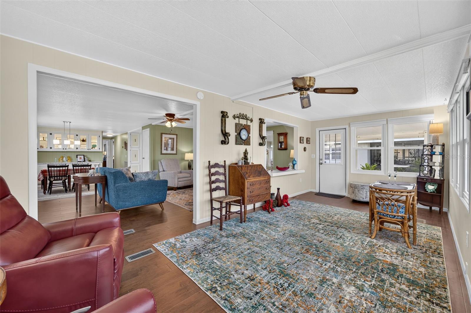 222 PARADISE S, Leesburg, FL 34788
