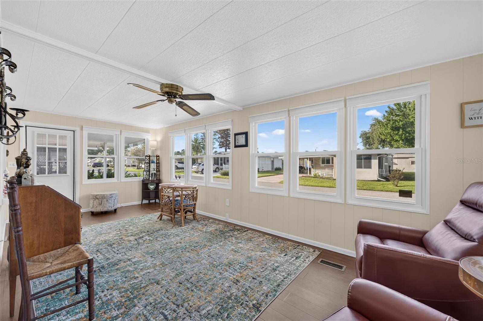 222 PARADISE S, Leesburg, FL 34788