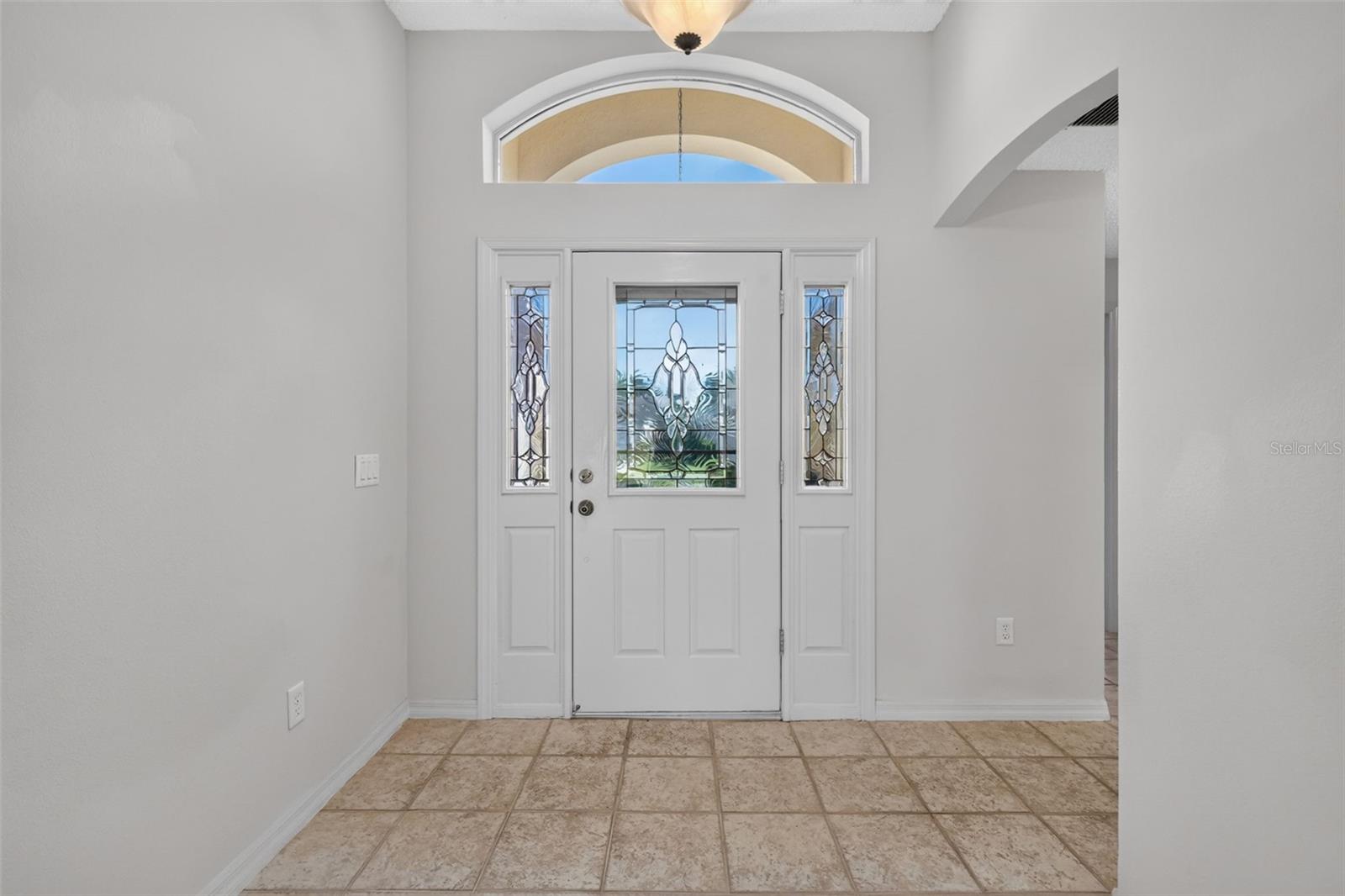 Foyer and Front Entry Foyer and Front Entry