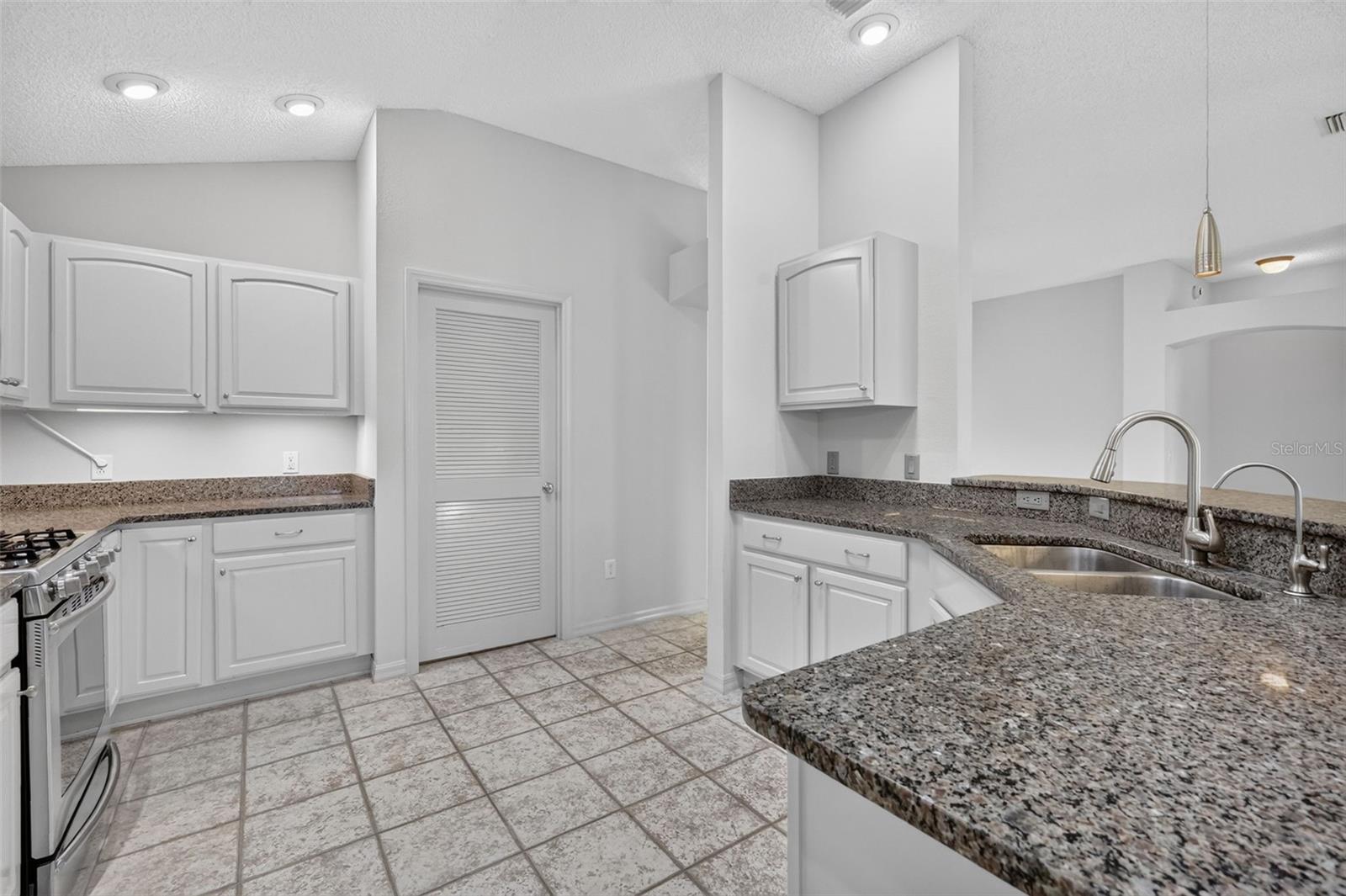 Kitchen Kitchen