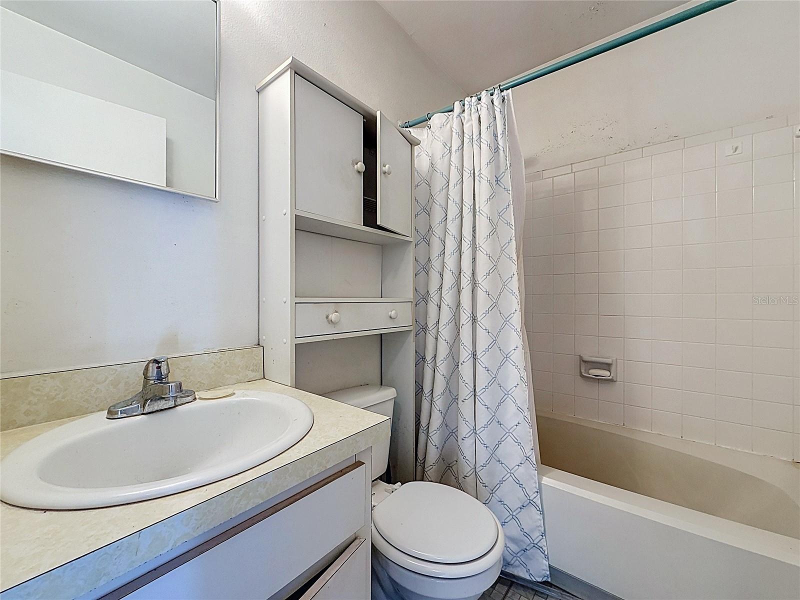 Main Bathroom