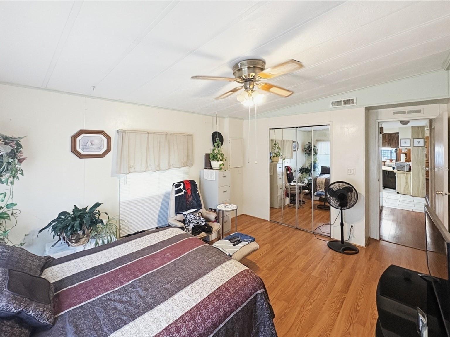 27 ROBIN ROAD, Wildwood, FL 34785