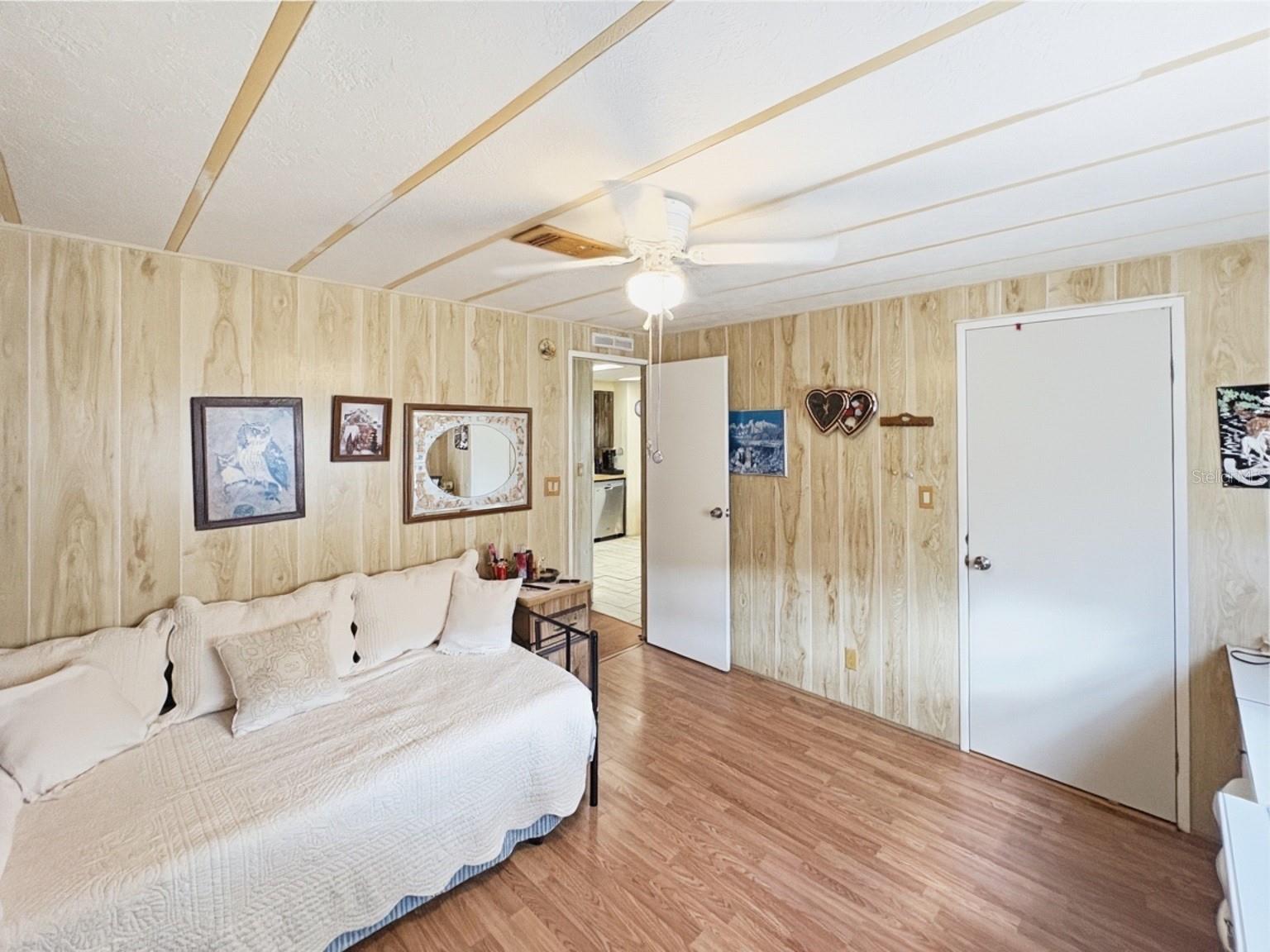 27 ROBIN ROAD, Wildwood, FL 34785