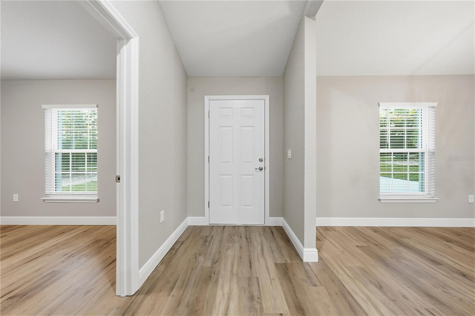 24891 NW FALCON AVENUE, Dunnellon, FL 34431