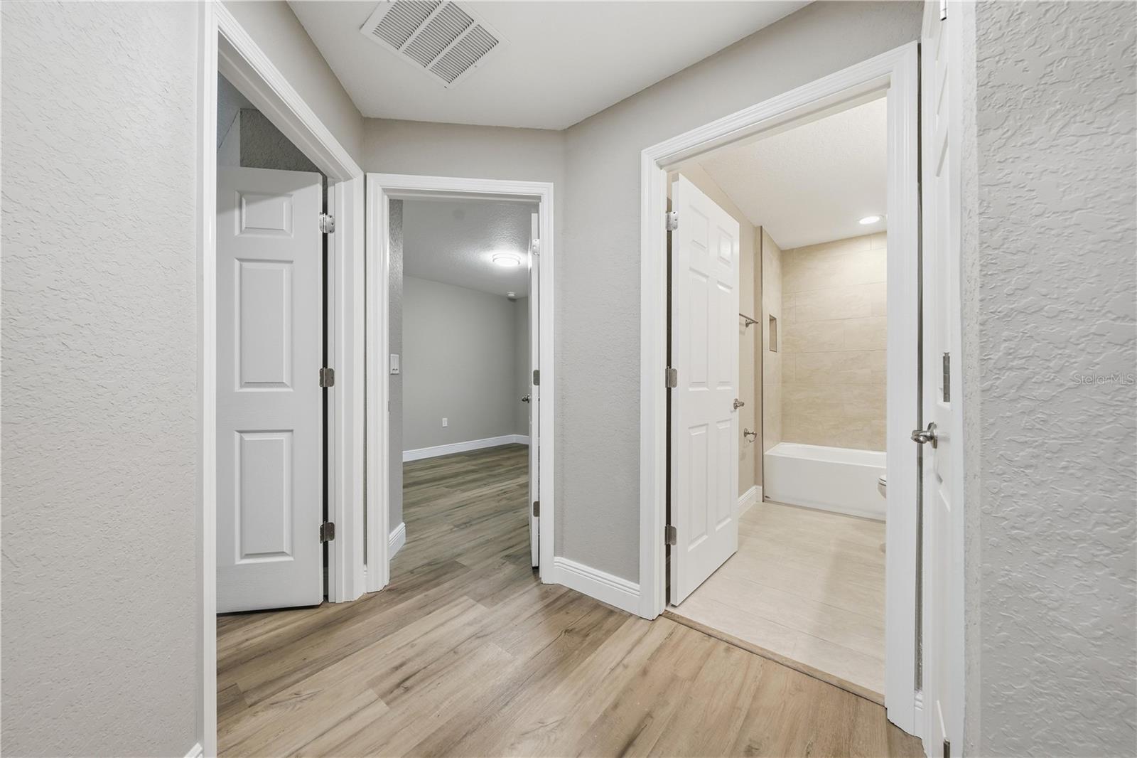 24891 NW FALCON AVENUE, Dunnellon, FL 34431