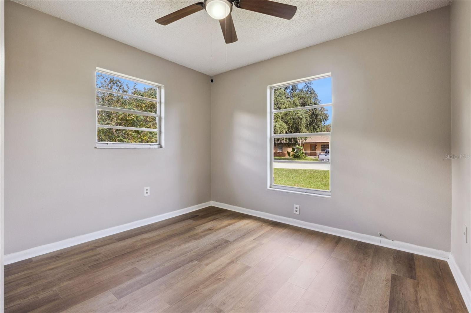 2nd Bedroom - 10.7 X 8.11