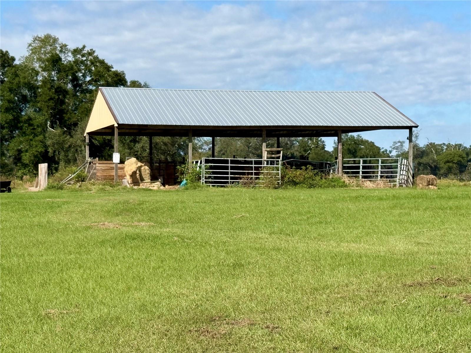 23667 81ST ROAD, O'brien, FL 32071