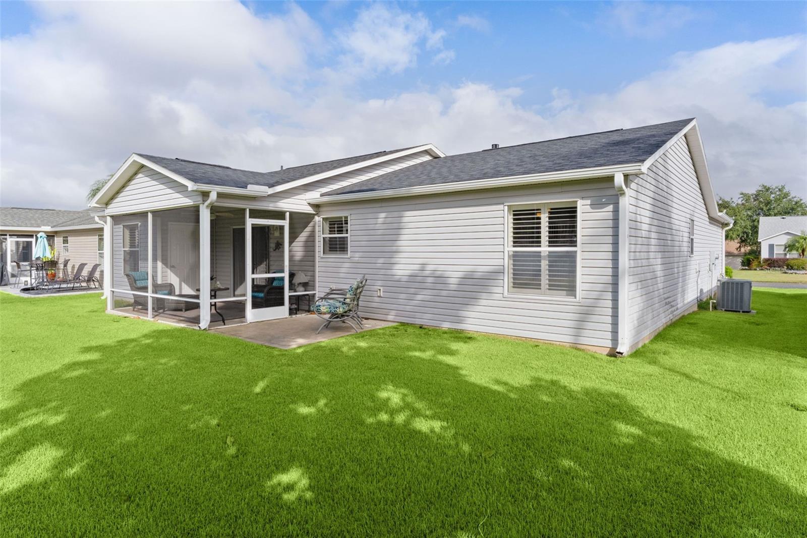 280 KNOLL PLACE, The Villages, FL 32162