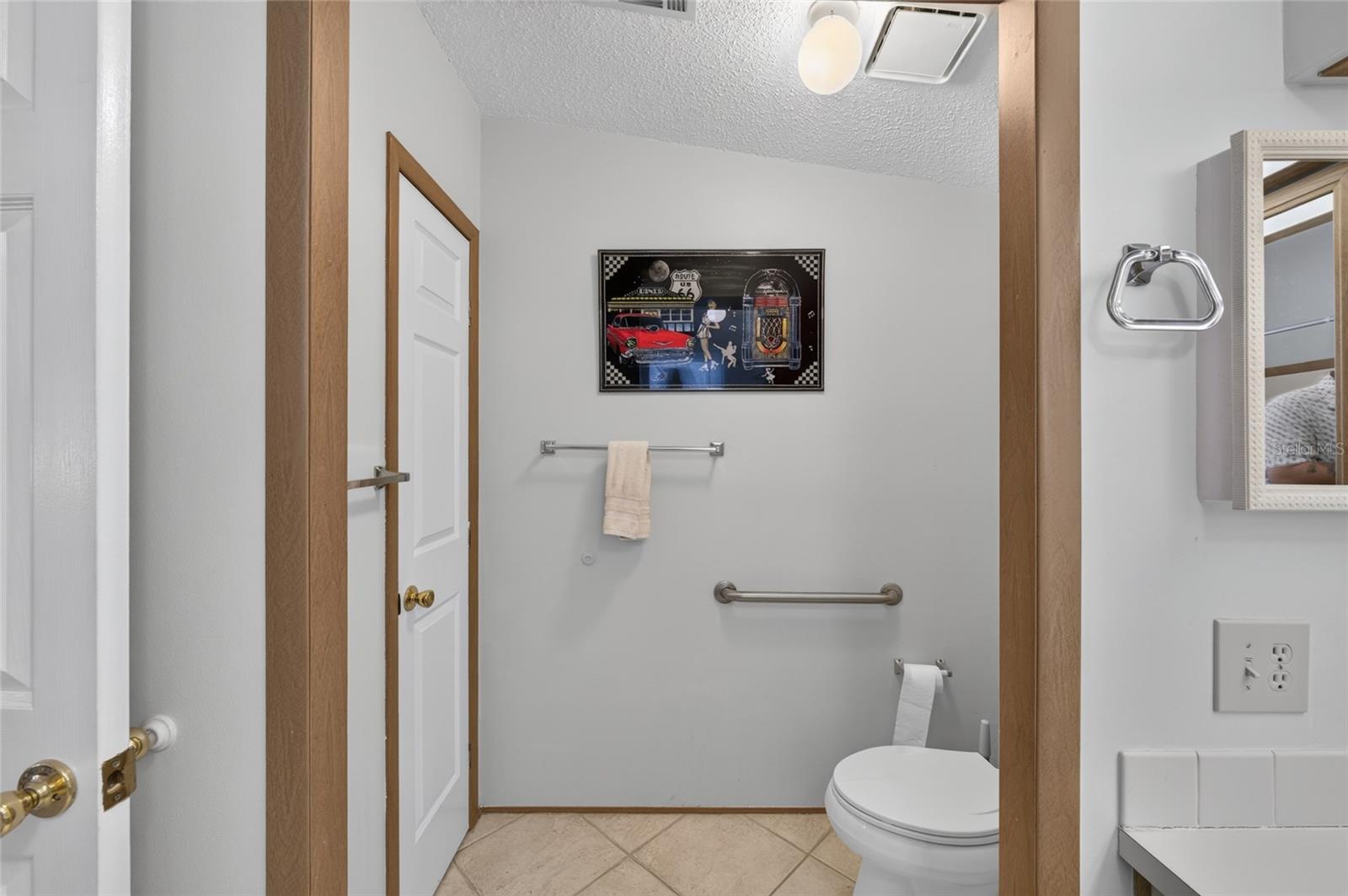 718 ORCHID STREET, Lady Lake, FL 32159