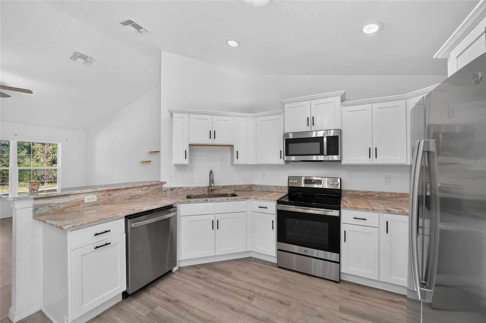 23330 SW MARINE BOULEVARD, Dunnellon, FL 34431