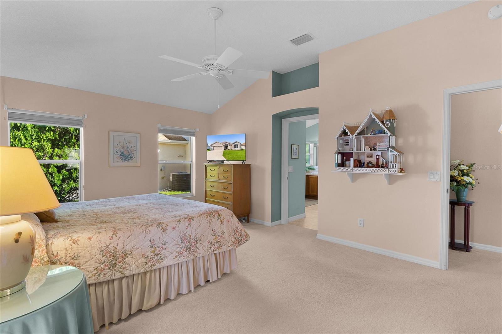 2908 MANOR DOWNS, The Villages, FL 32162