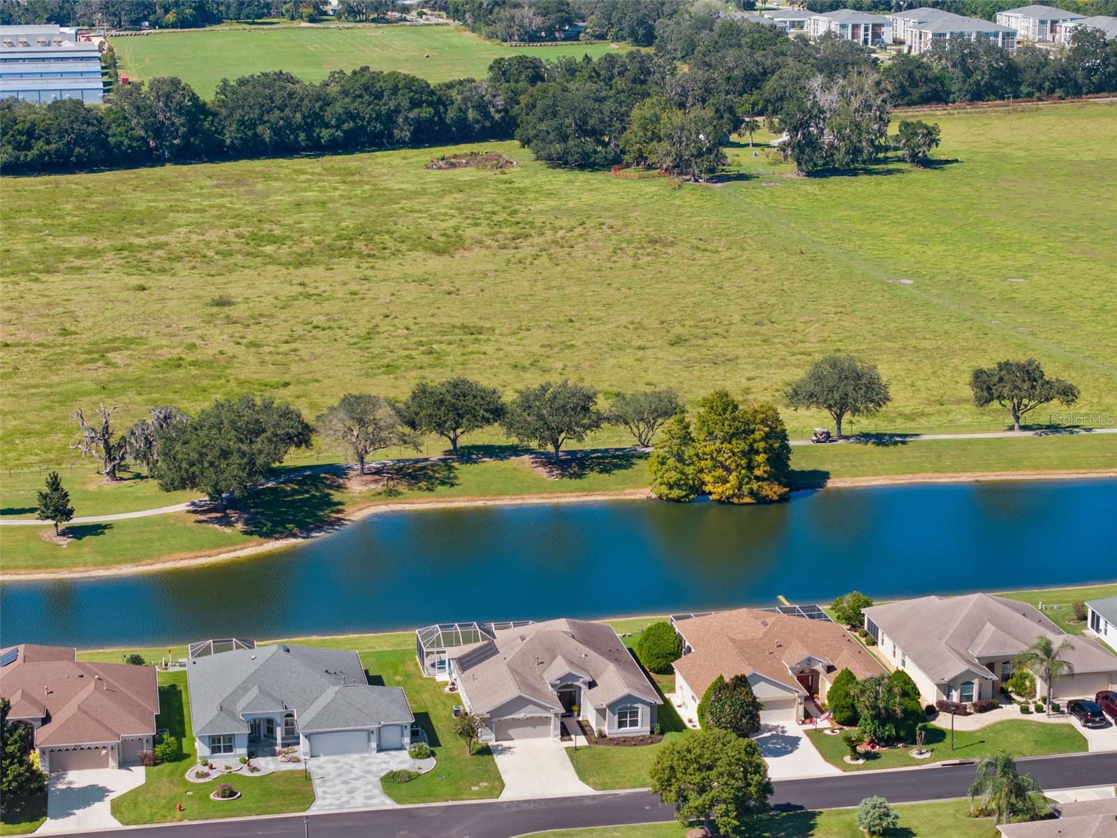 2908 MANOR DOWNS, The Villages, FL 32162