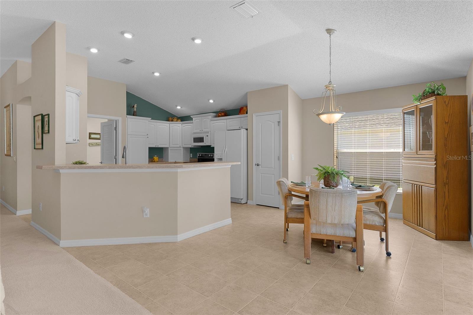 2908 MANOR DOWNS, The Villages, FL 32162