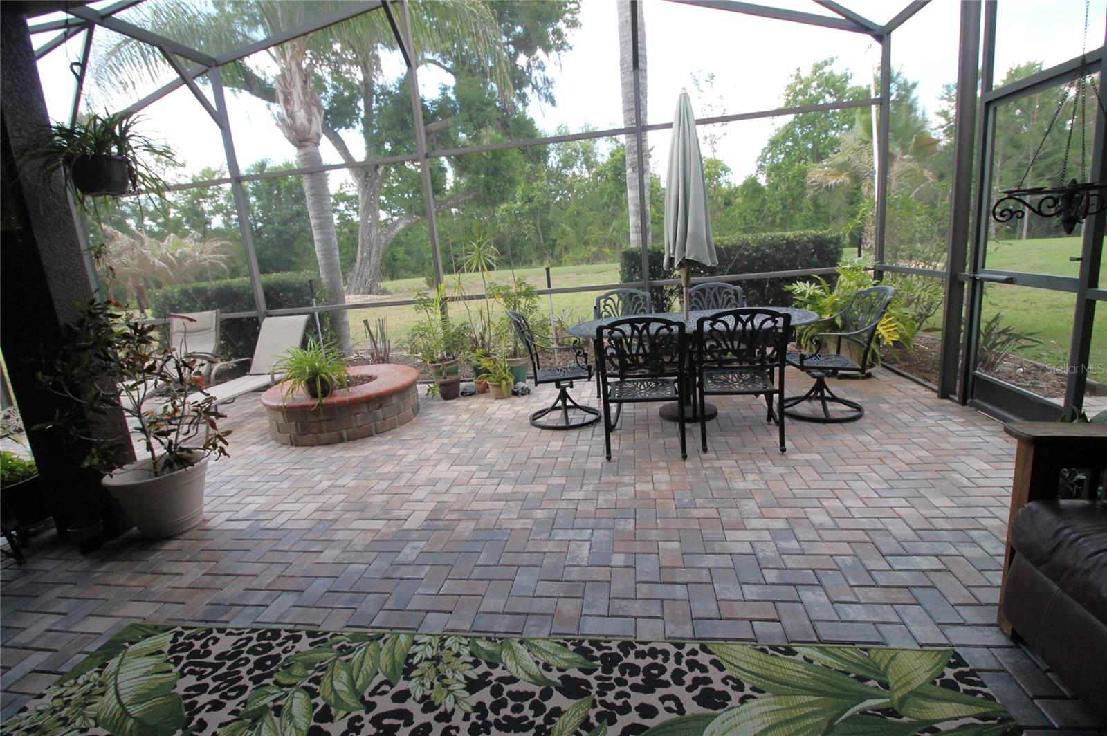 516 LAGO LOOP, Davenport, FL 33837