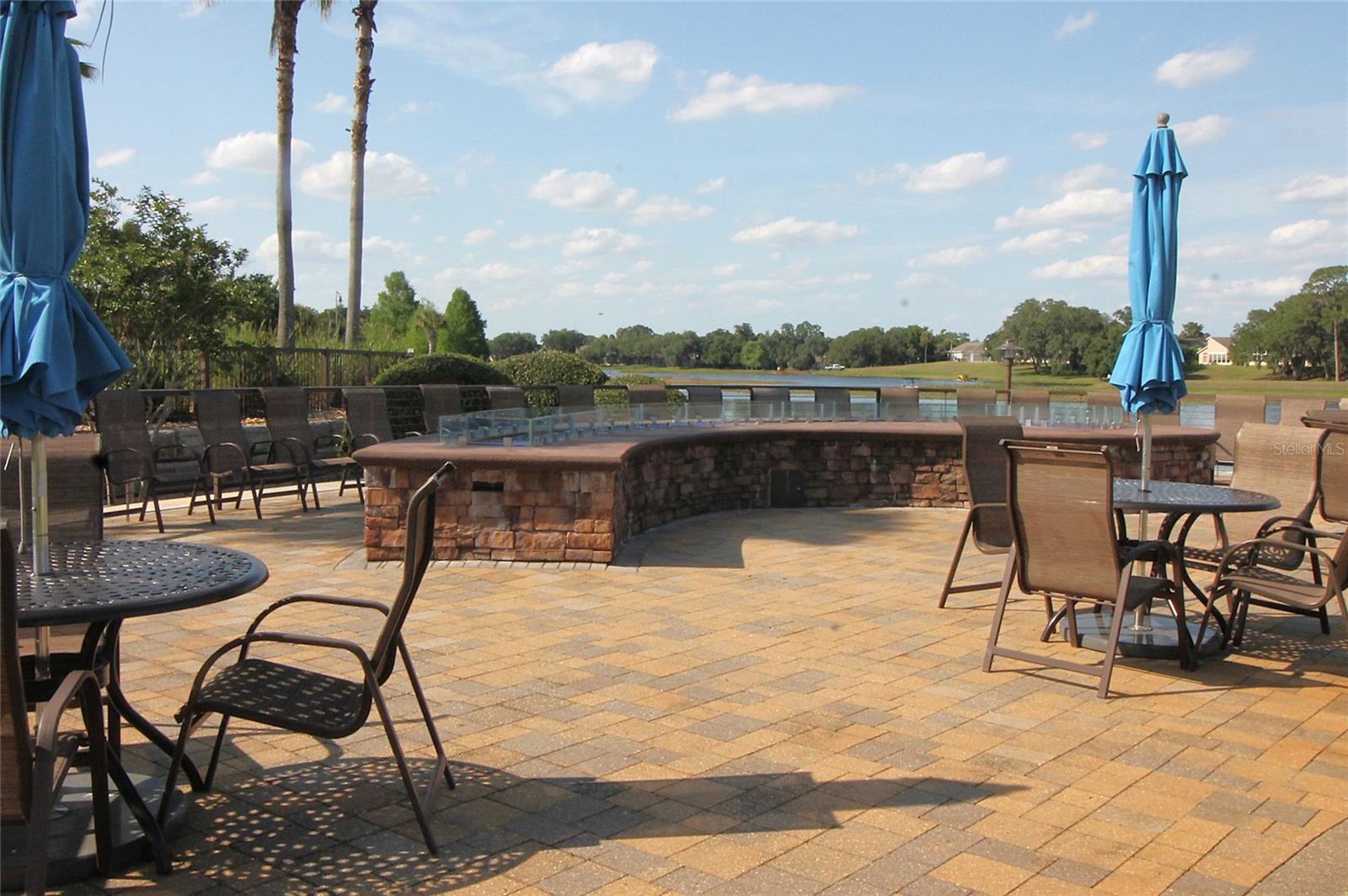 516 LAGO LOOP, Davenport, FL 33837
