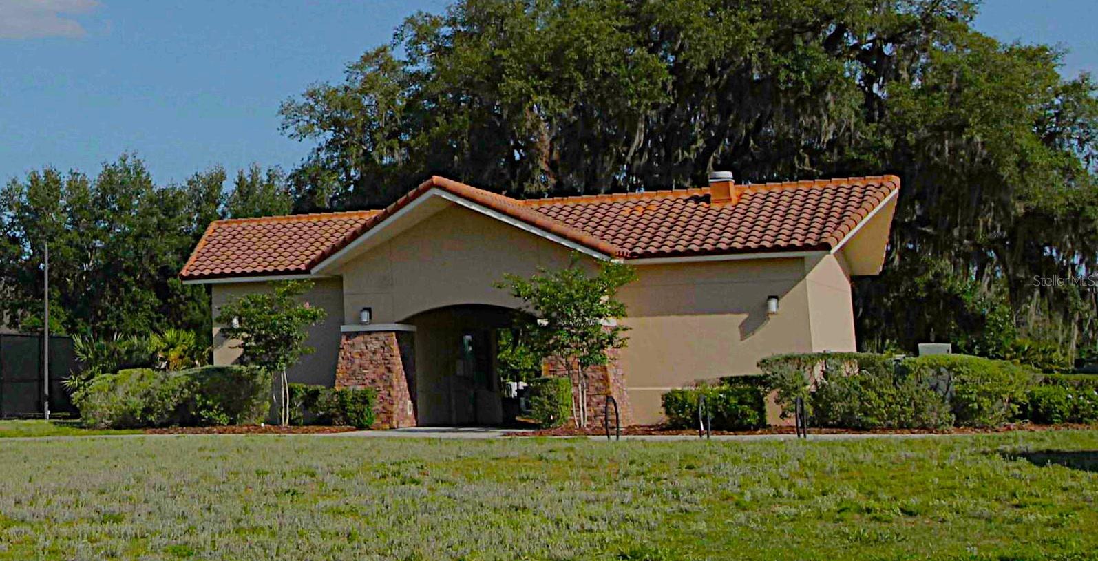 516 LAGO LOOP, Davenport, FL 33837