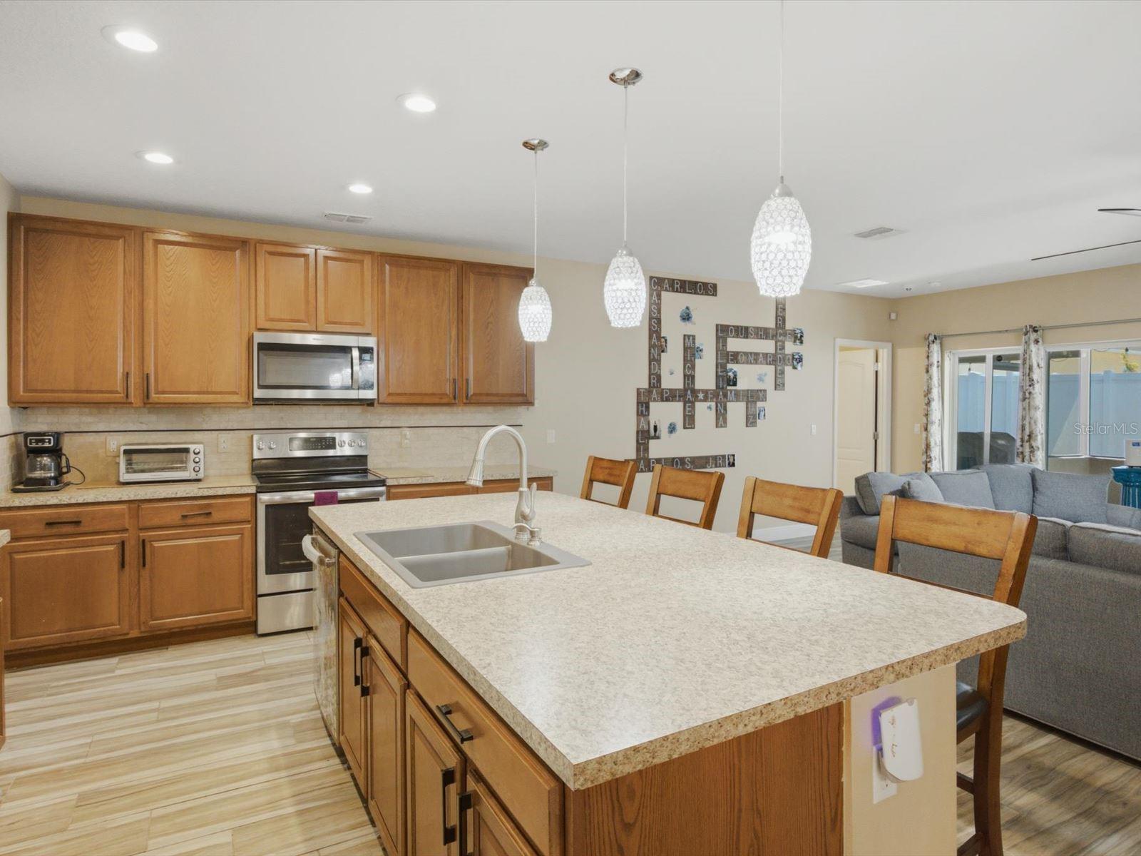 1707 HOOFPRINT COURT, Fruitland Park, FL 34731 1707 HOOFPRINT COURT, Fruitland Park, FL 34731