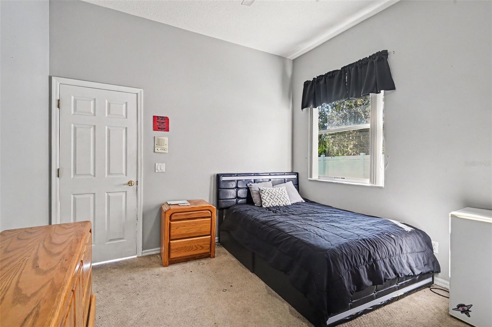 1325 TALL MAPLE LOOP, Oviedo, FL 32765