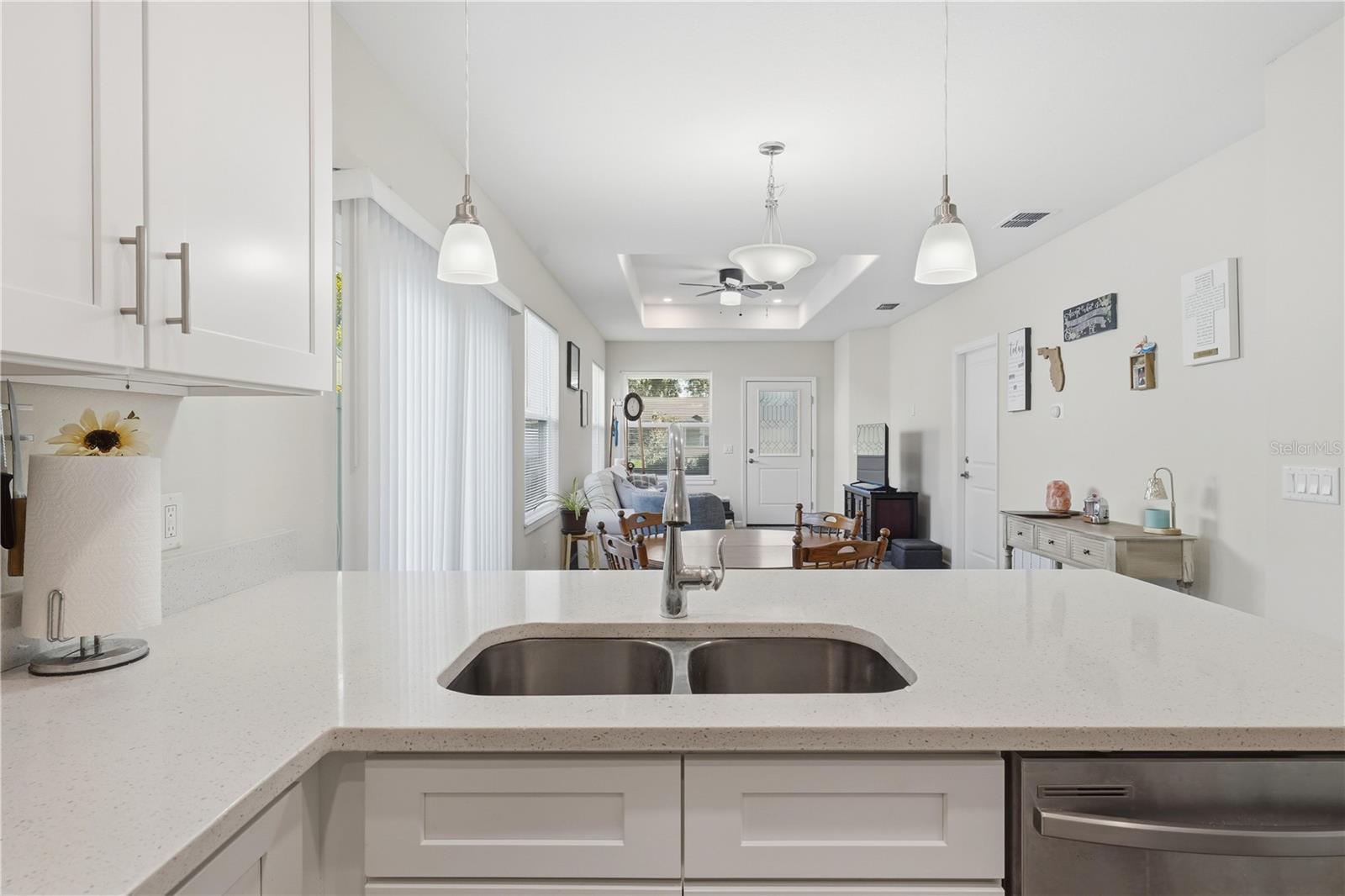breakfast bar
