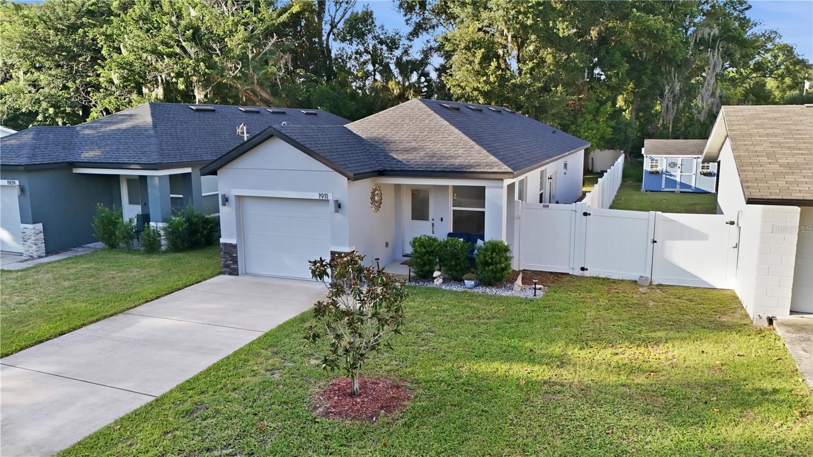 1911 VIRGINIA AVENUE, Eustis, FL 32726