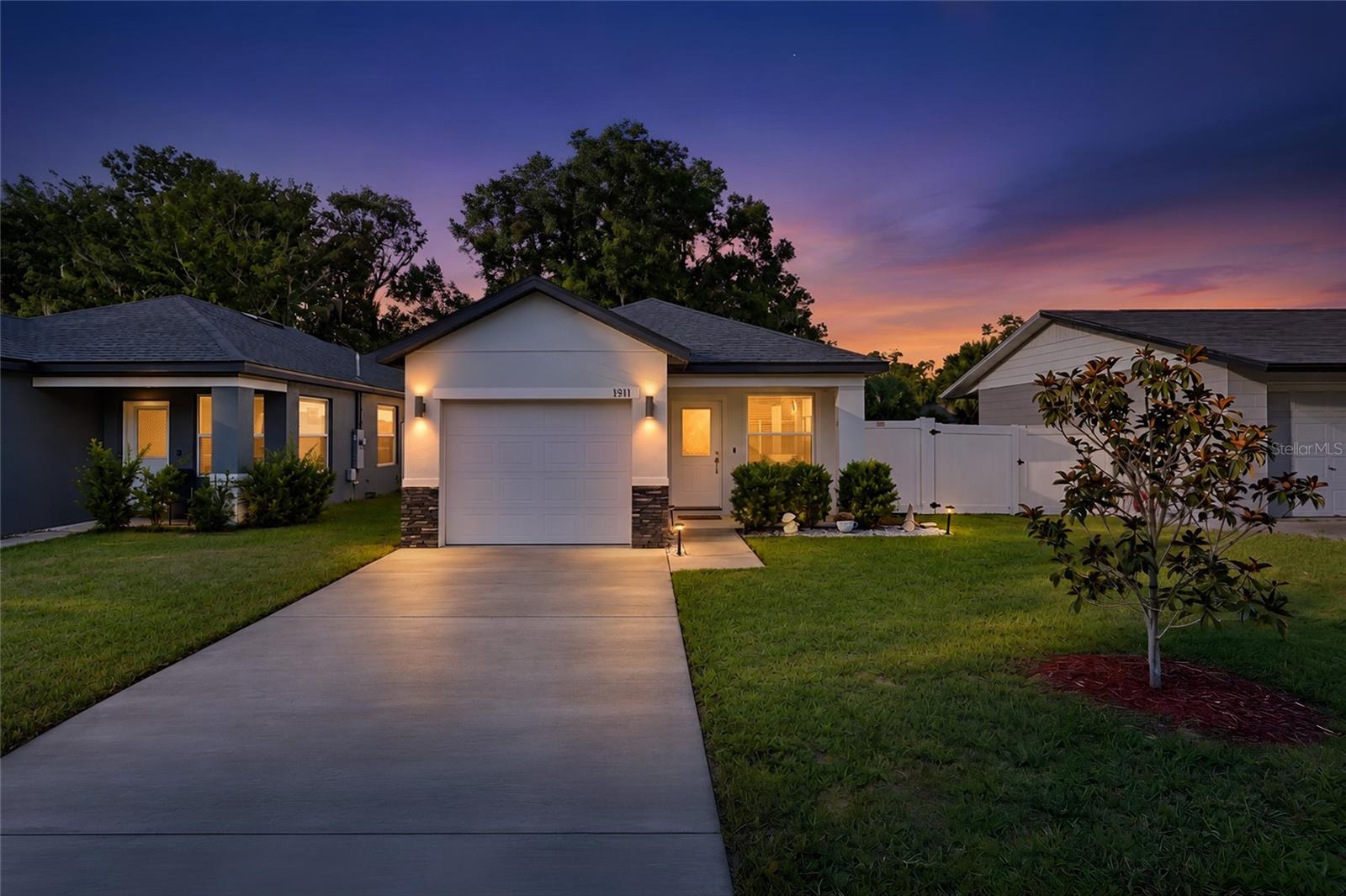 1911 VIRGINIA AVENUE, Eustis, FL 32726
