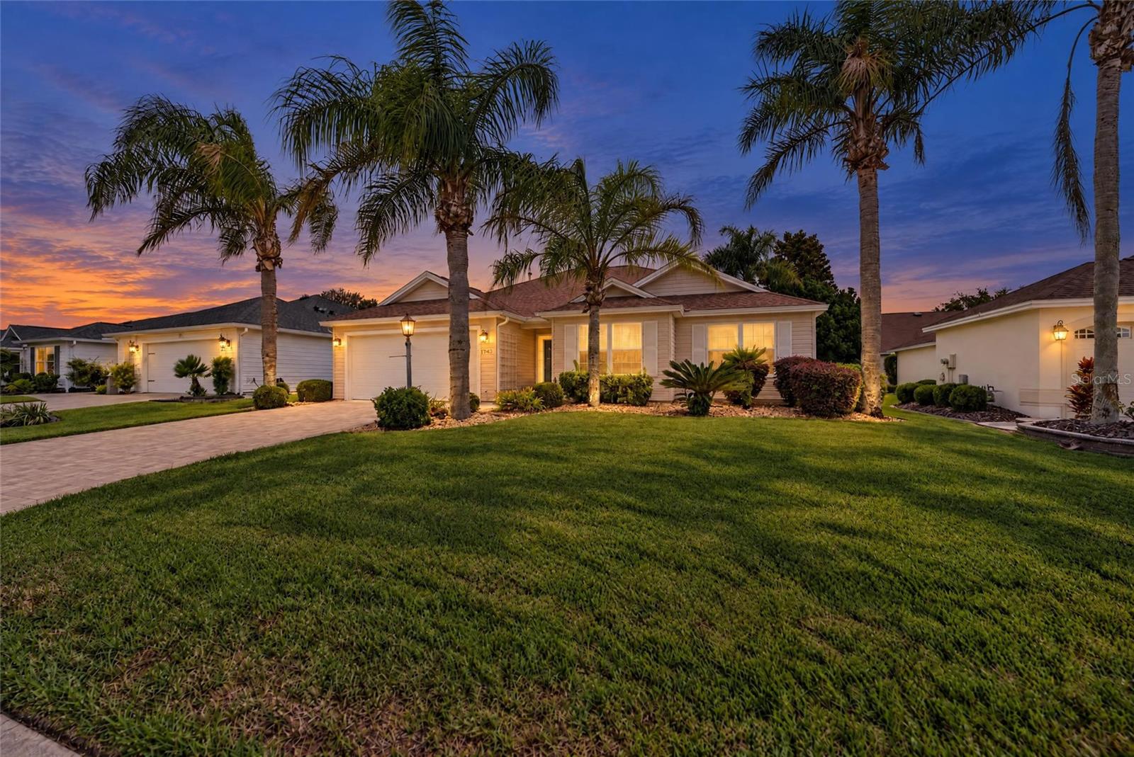 1743 OCONEE PLACE, The Villages, FL 32162 1743 OCONEE PLACE, The Villages, FL 32162