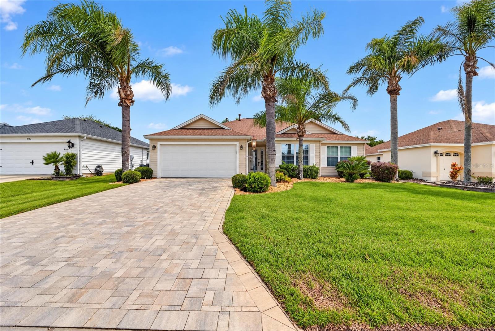 1743 OCONEE PLACE, The Villages, FL 32162 1743 OCONEE PLACE, The Villages, FL 32162