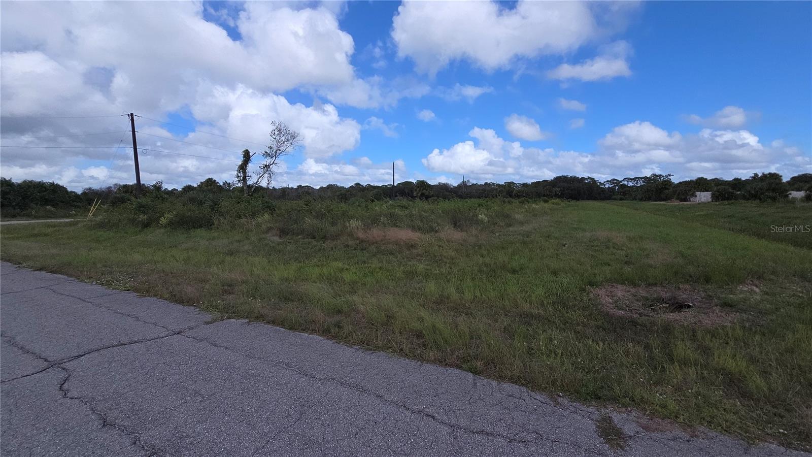 356 PHOENIX TERRACE, Labelle, FL 33935
