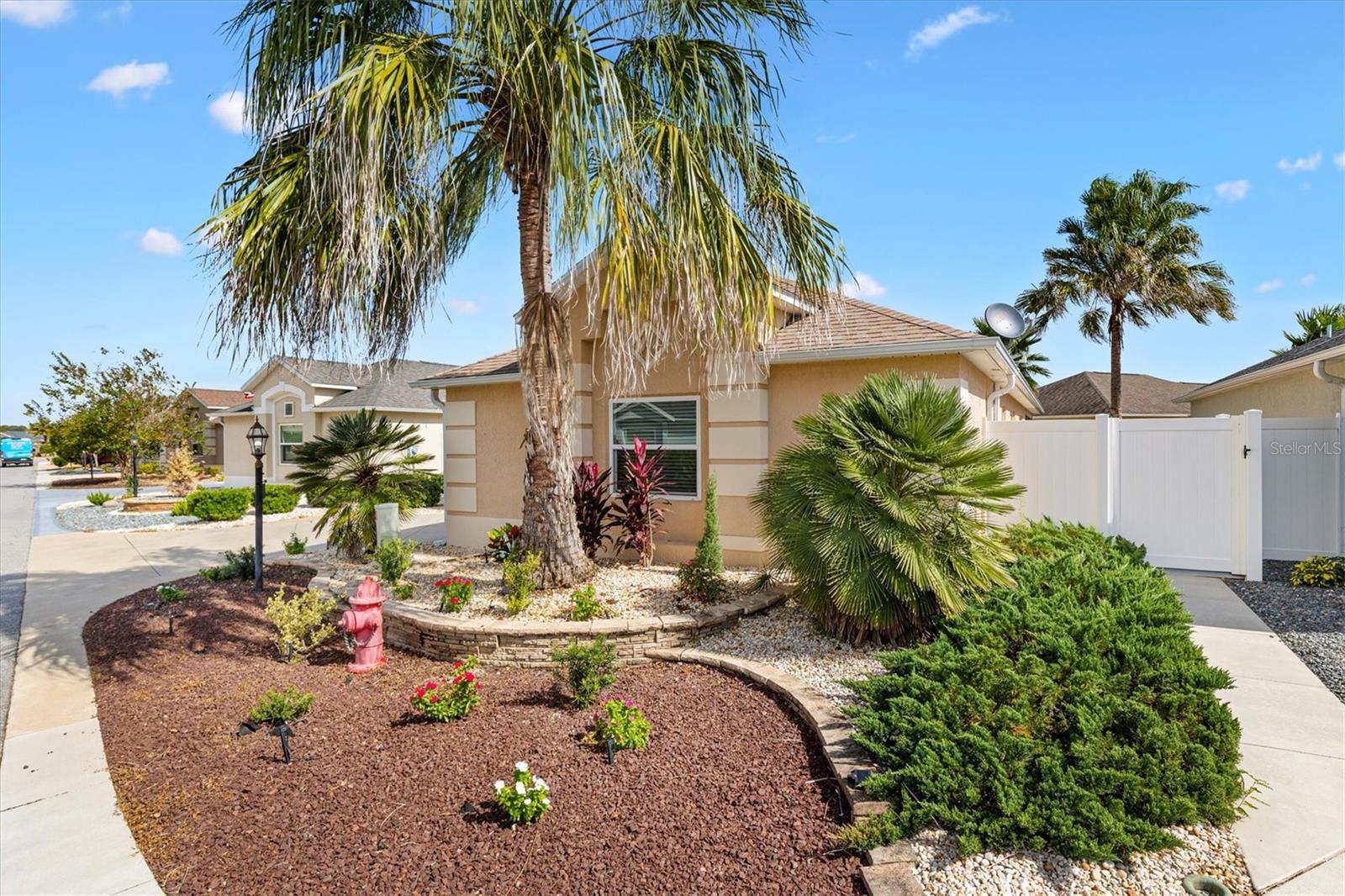 16839 SE 91ST PHILLIPS COURT, The Villages, FL 32162