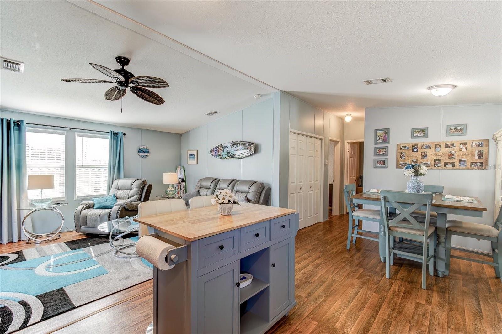 1440 S SHORE DRIVE, Tavares, FL 32778