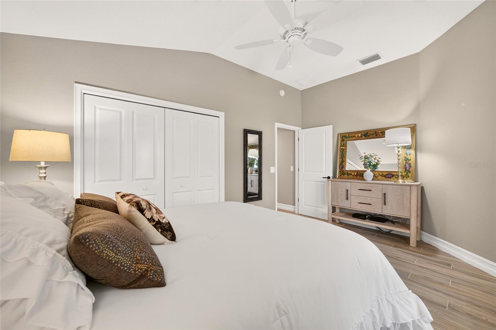 889 JAY STREET, The Villages, FL 32163