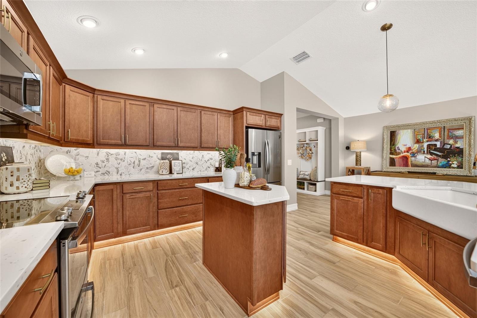 889 JAY STREET, The Villages, FL 32163