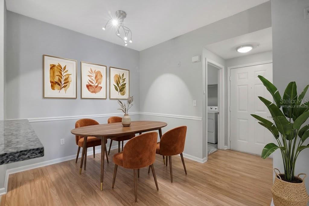 Dining Room (Virtually Staged) Dining Room (Virtually Staged)