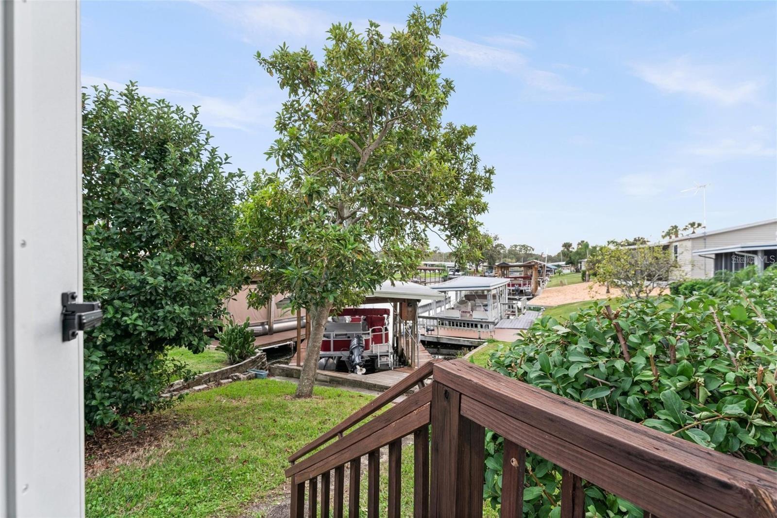 2417 VINDALE ROAD, Tavares, FL 32778