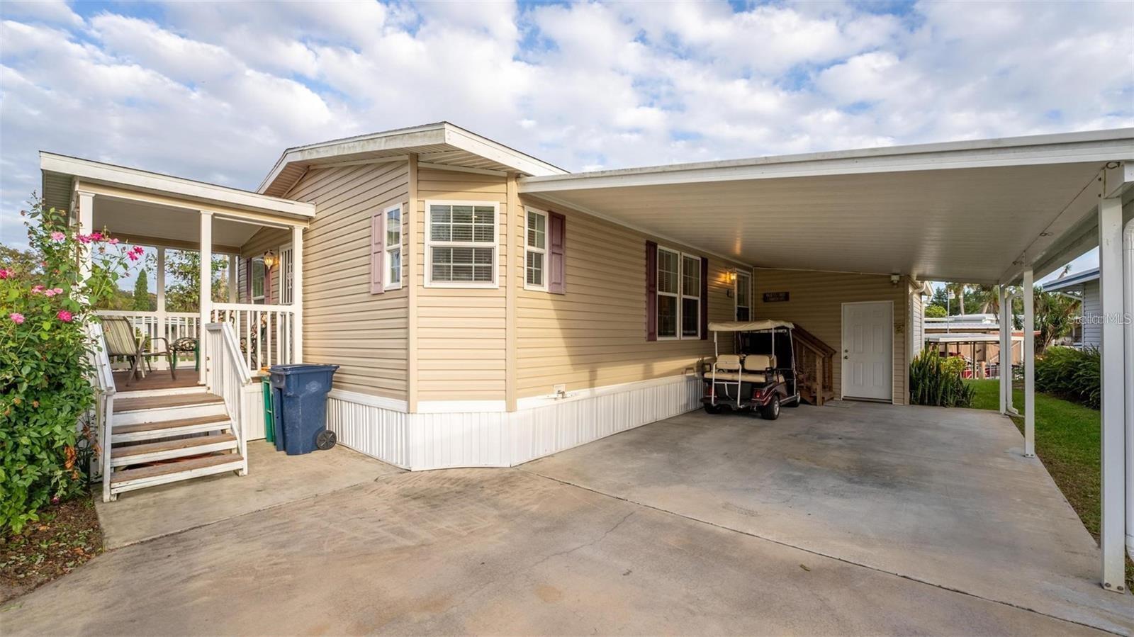 2417 VINDALE ROAD, Tavares, FL 32778