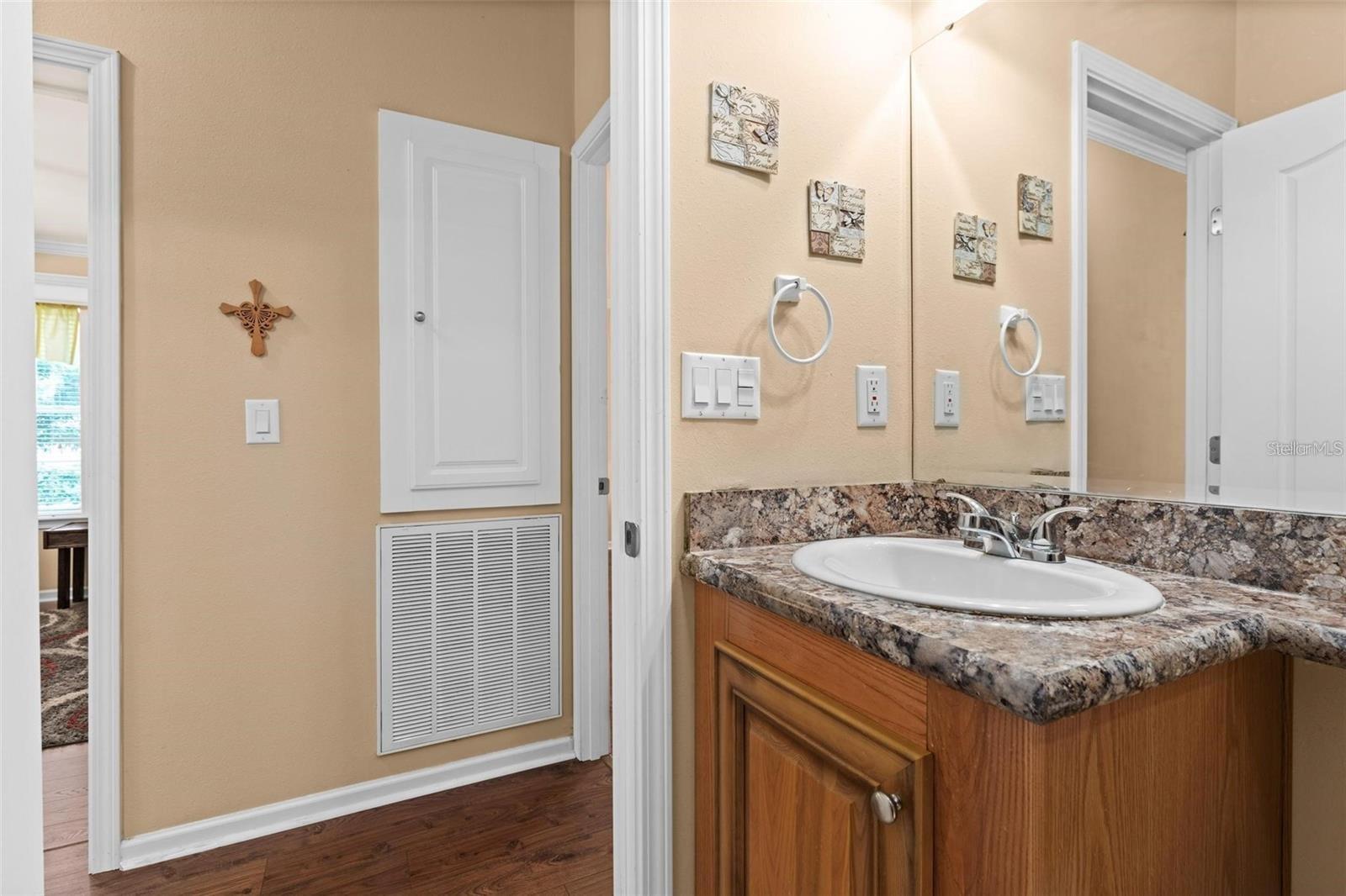 2417 VINDALE ROAD, Tavares, FL 32778