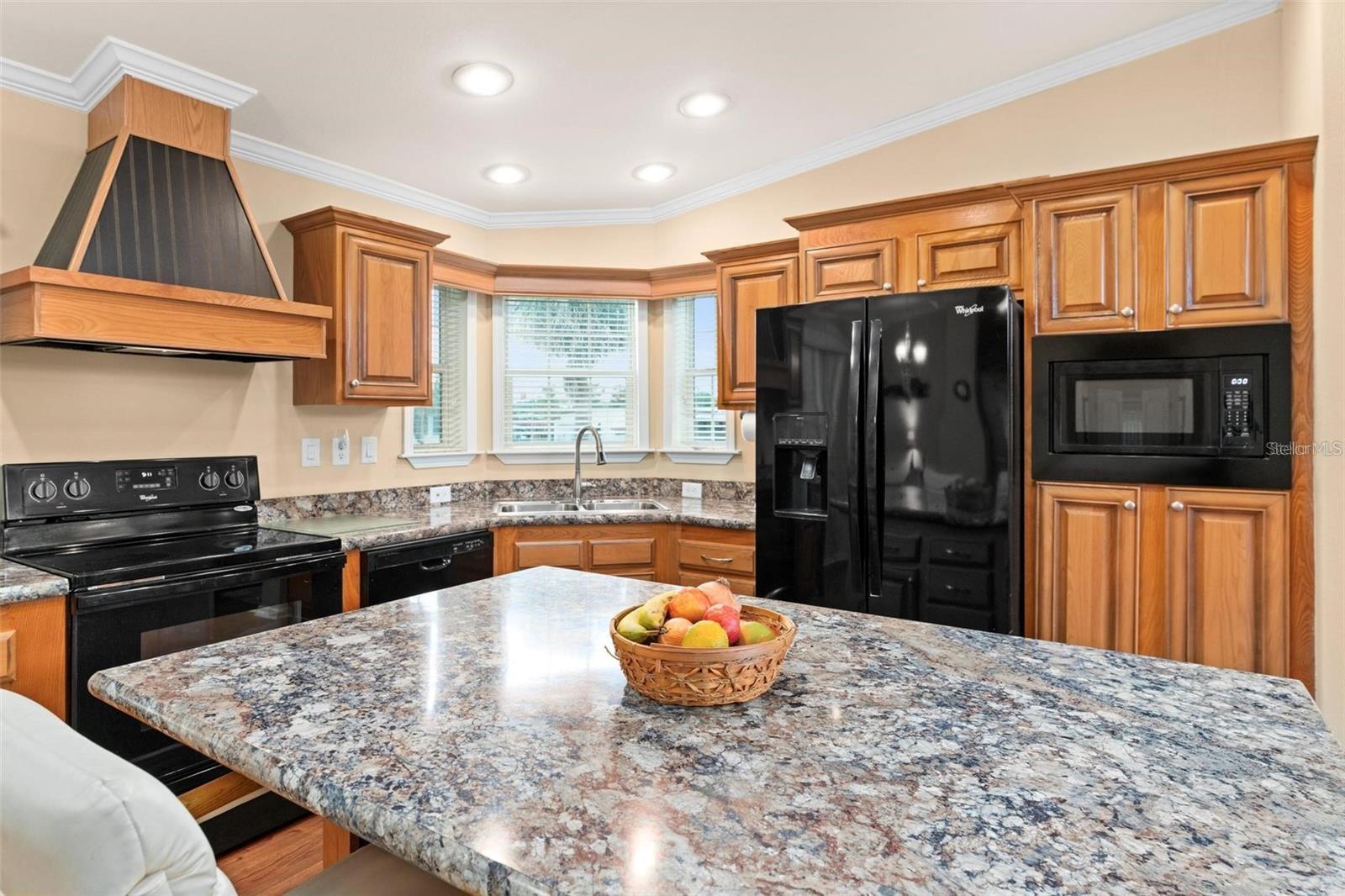 2417 VINDALE ROAD, Tavares, FL 32778